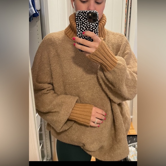 NWOT Aerie Sweater - Picture 7 of 9